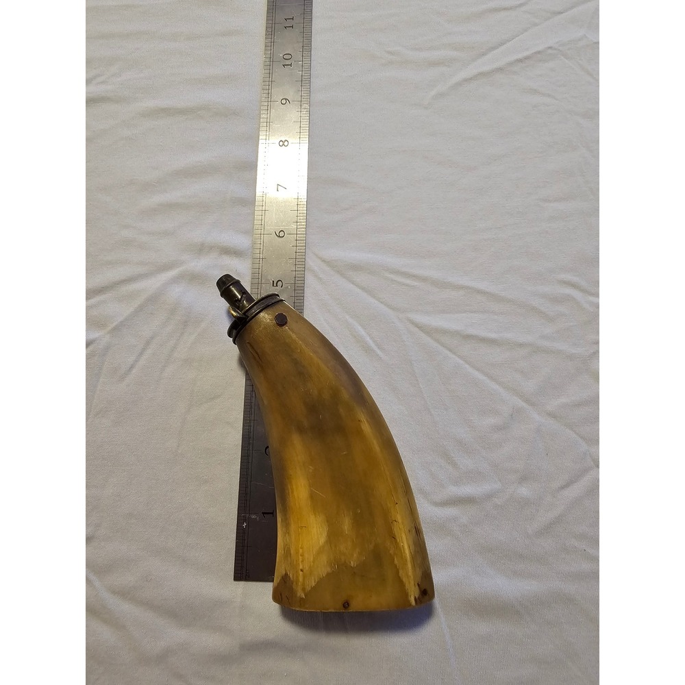 Vintage‎ Style Natural Horn Black Powder Flask with Metal Spout and Wood Base